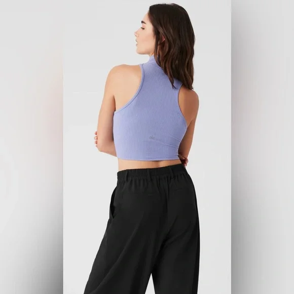 Alo yoga Ribbed Sea Coast Cropped Turtleneck Tank - Picture 2 of 6